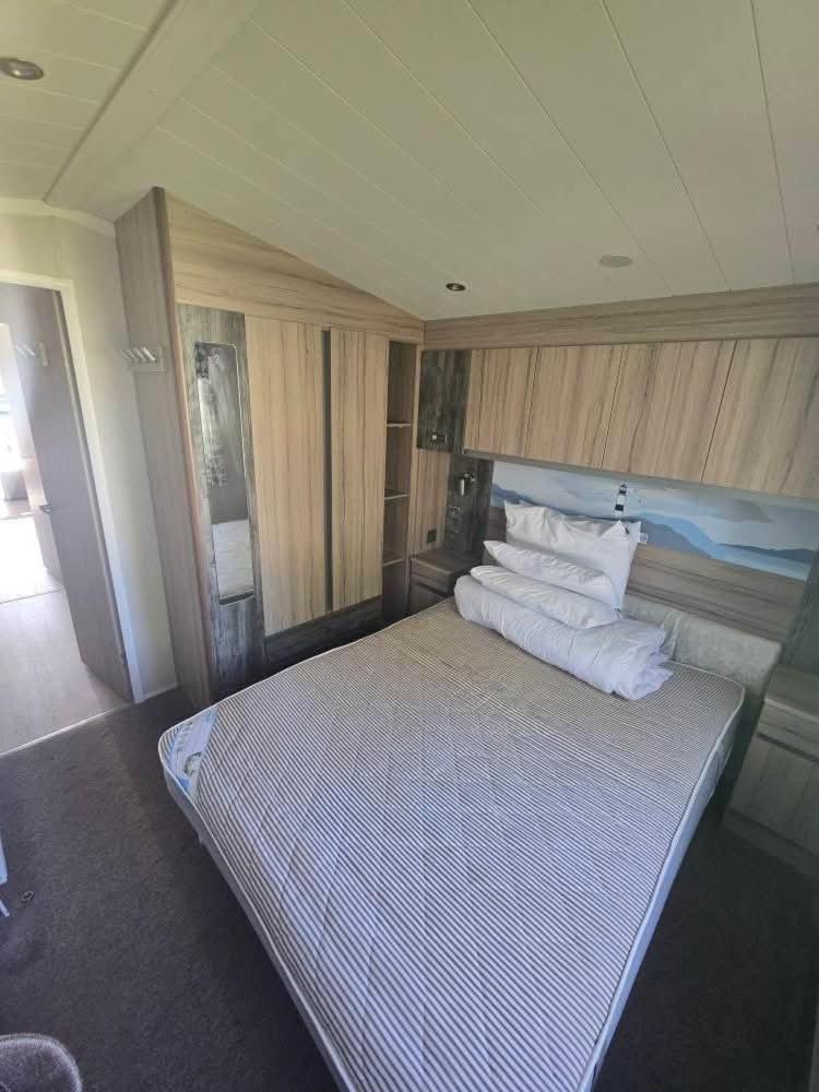 Haven Burnham On Sea 16 Elm Grove Hotel ภายนอก รูปภาพ